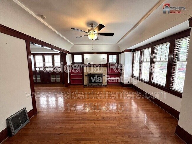Building Photo - 2728 N 47th St