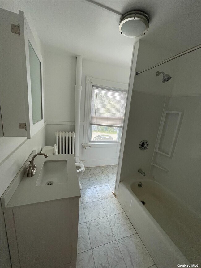 Building Photo - 52 Prospect Ave