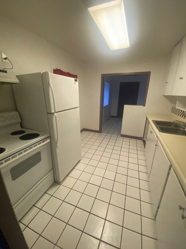 Foto del edificio - Henderson - 2 Bedroom - Water Street Location!