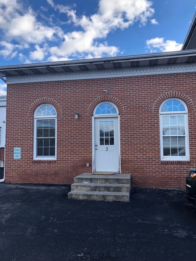 Building Photo - RBALD44