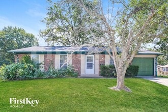 Building Photo - 2288 Kingsford Dr
