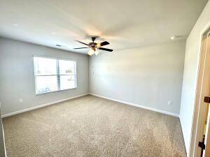 Building Photo - 946 Quaint Parish Cir