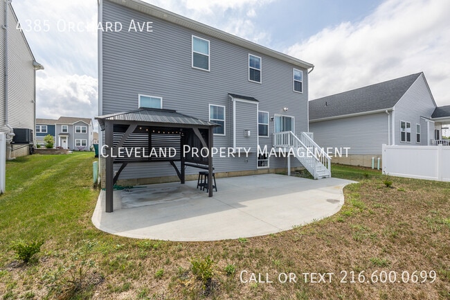 Building Photo - 4385 Orchard Ave