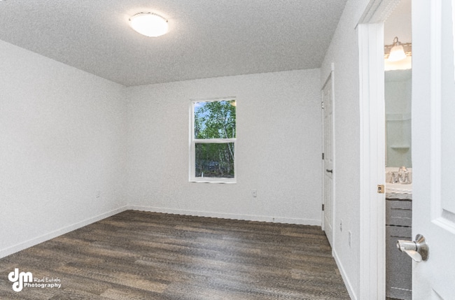 Building Photo - 1635 S Pollywog Pl