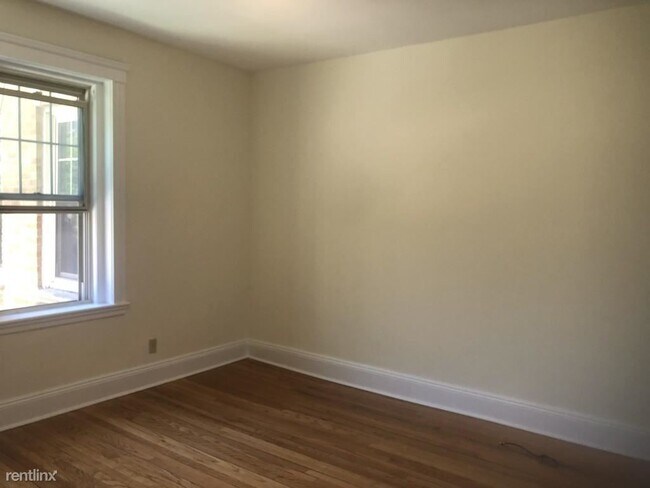 Building Photo - 2 br, 1 bath Apartment - 18 Perkins Sq Apt 3