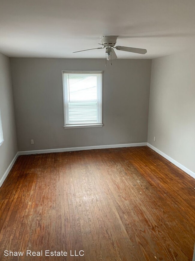Building Photo - 2 br, 1 bath House - 332 Kenwood Ave.