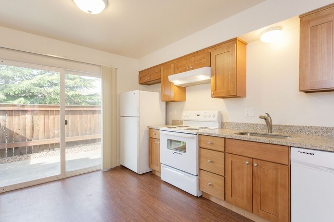 Building Photo - Barberry Apartments