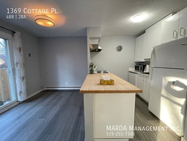 Building Photo - SPACIOUS & BRIGHT 4BED/2BATH HOUSE IN RIVERSIDE!
