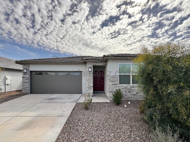 Building Photo - 18427 W Artemisa Ave