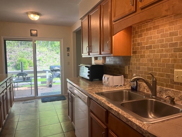 Building Photo - 306 Springwater Ct