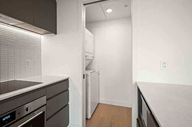 Photo du bâtiment - 1245 Rue de Bleury