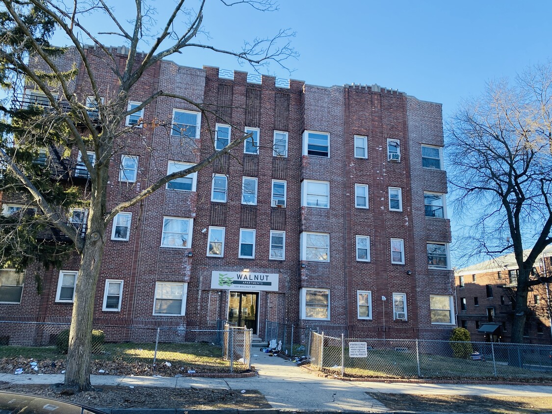 Foto principal - 129 N Walnut St