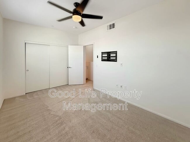 Foto del edificio - 1455 Banahaw Way