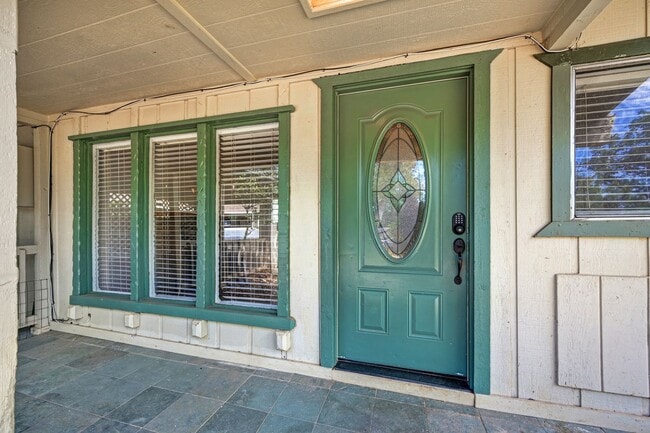 Foto del edificio - Country living in Beautiful Meadow Vista