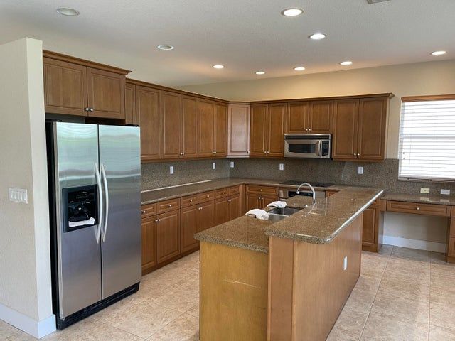 Foto principal - 9074 Dupont Pl