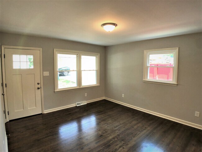 Foto del edificio - 317 Ellis St