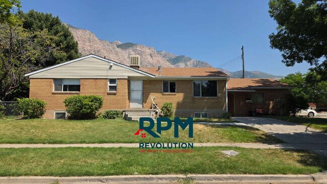 Foto del edificio - 128 Fowler Ave
