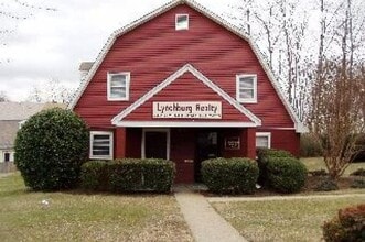 Building Photo - 3313 Old Forest Rd