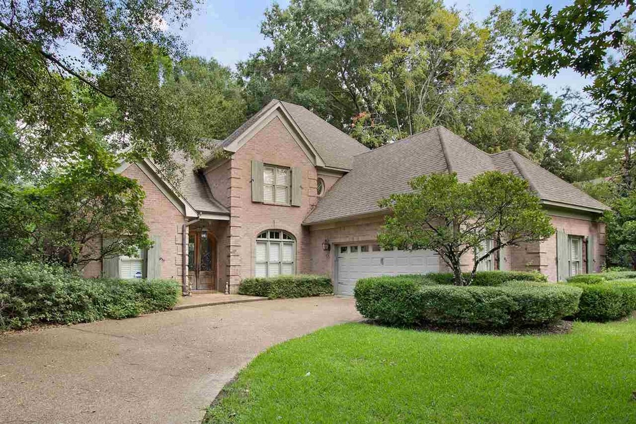 Primary Photo - 5334 Carolwood Dr