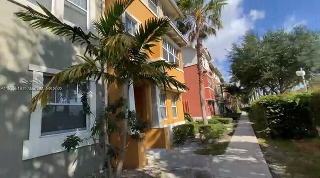 Building Photo - 770  Millbrae Ct  7 West Palm Beach Fl 33401