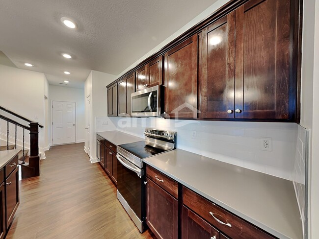Building Photo - 8095 Hula Popper St