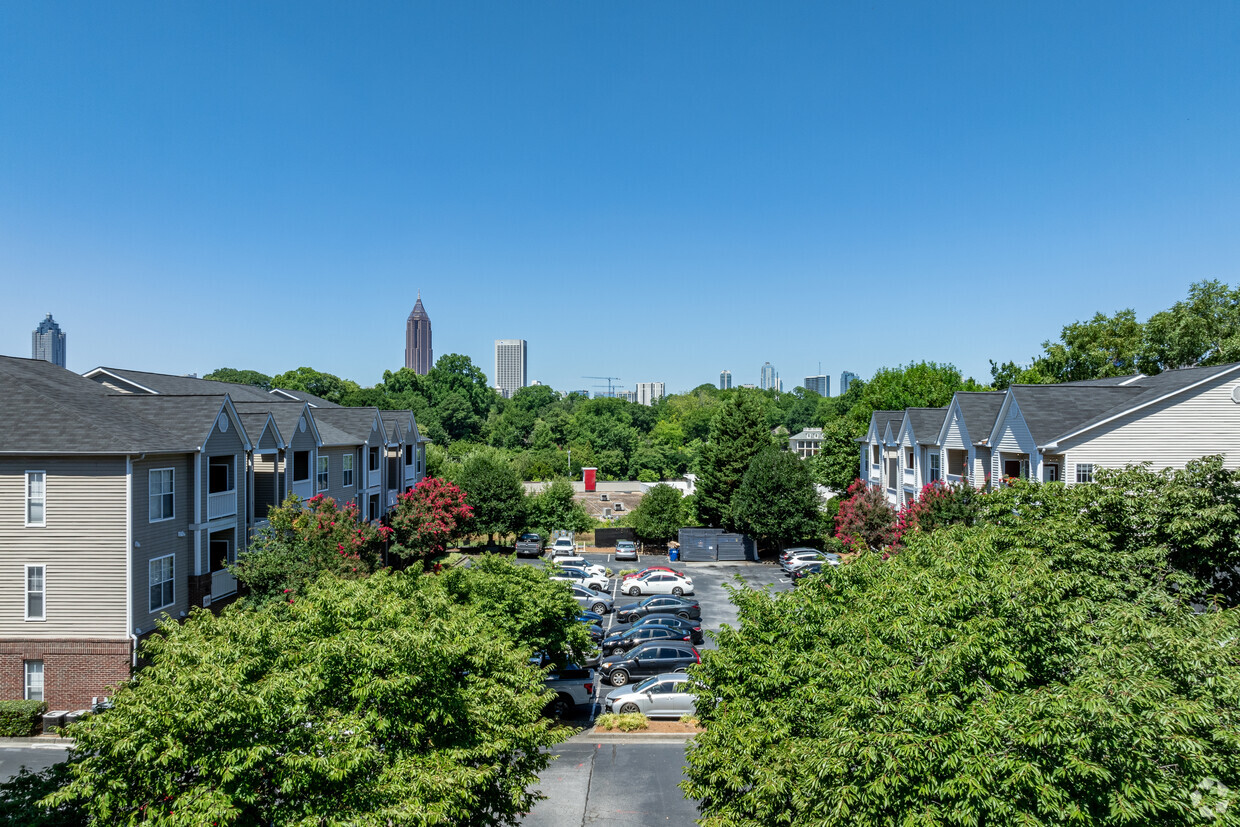 Primary Photo - Highland View Apartments