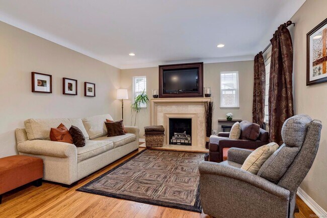 Foto del edificio - Gorgeous Home in Great Neighborhood! Licen...