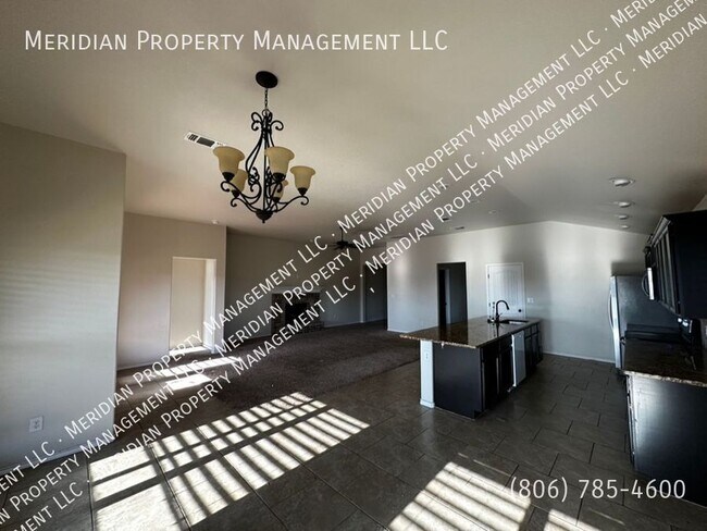 Foto del edificio - 9709 Ross Avenue