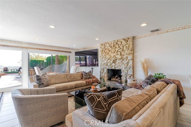 Foto del edificio - 6022 Maury Ave