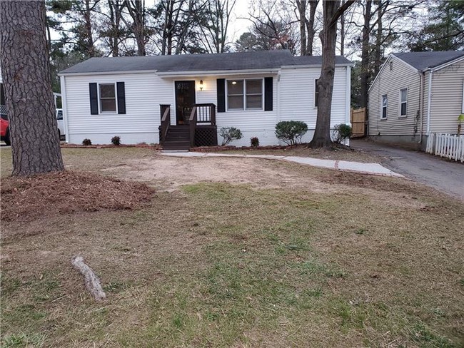 Foto del edificio - 1271 Banberry Rd SE