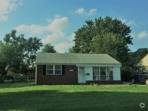 Building Photo - 382 Kingwood Rd