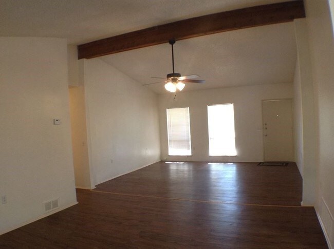Building Photo - 5311 El Tejano St