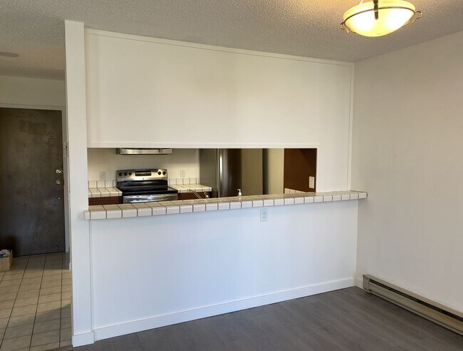 Foto del edificio - 2101 Shore Line Dr