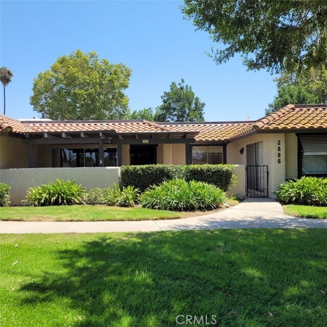 Primary Photo - 2886 Monroe St