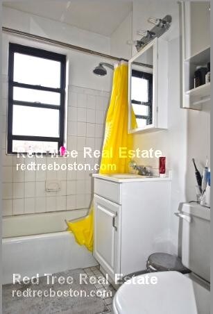 Foto principal - 145 Englewood Ave