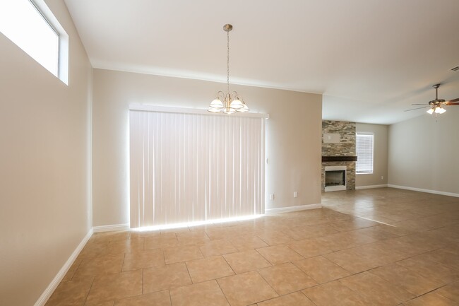 Building Photo - 4123 Evora Cir