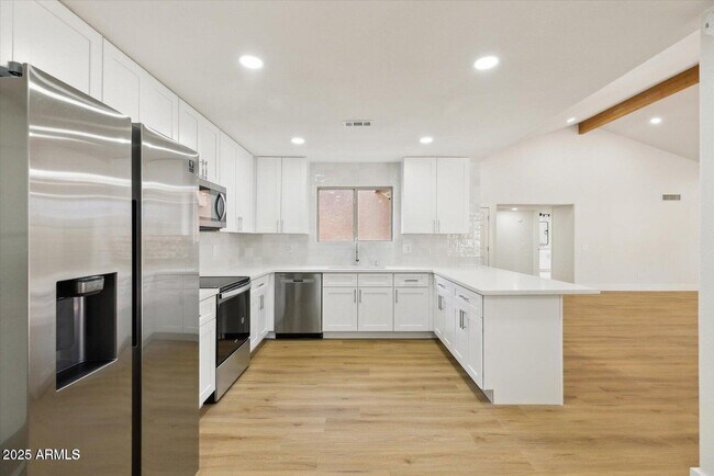 Foto del edificio - 26034 S Glenburn Dr