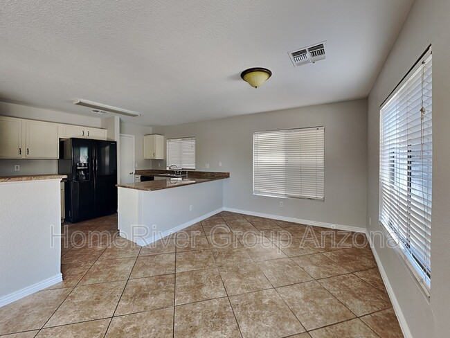 Building Photo - 14433 N 129th Dr