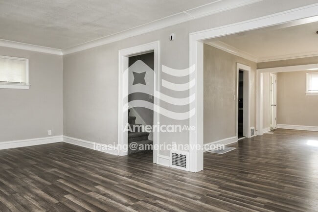Foto del edificio - 4200 Benton Blvd