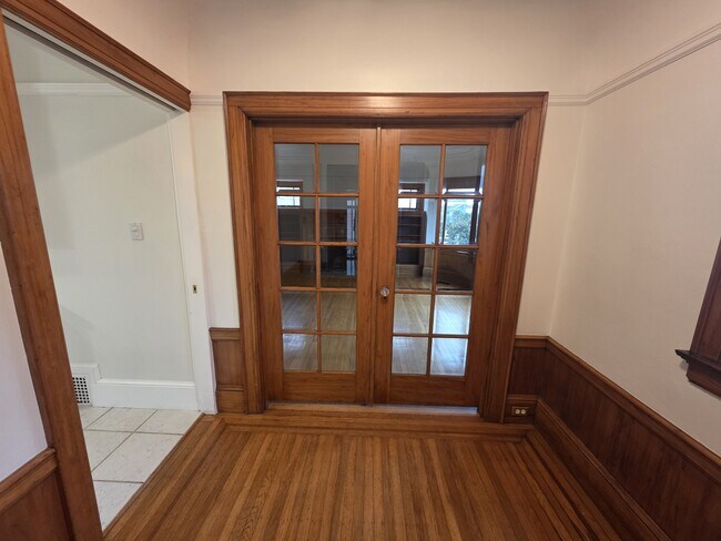 Foto del edificio - 175 Vasquez Ave