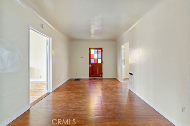 Building Photo - 1506 Bayview Dr