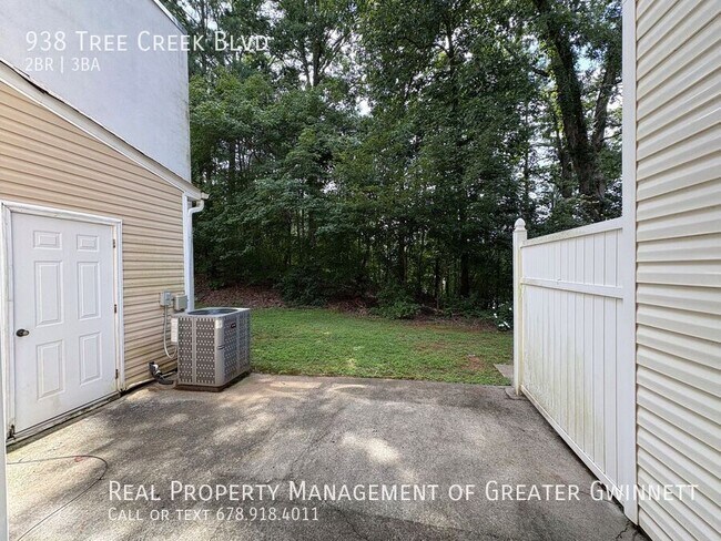 Foto del edificio - 938 Tree Creek Blvd