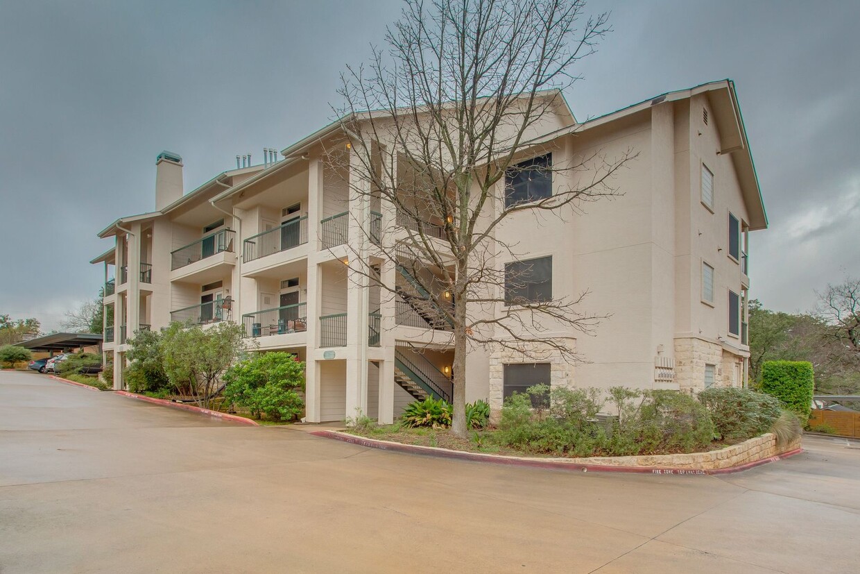 Foto principal - 2209 Hancock Dr