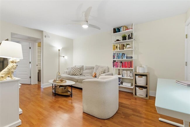 Foto del edificio - 3815 Guadalupe St