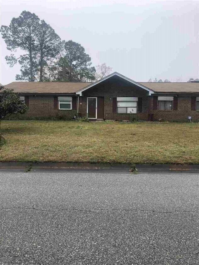 Primary Photo - 2219 Kingfisher Way