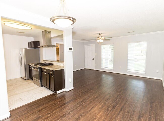 Foto del edificio - 5223 Keystone St