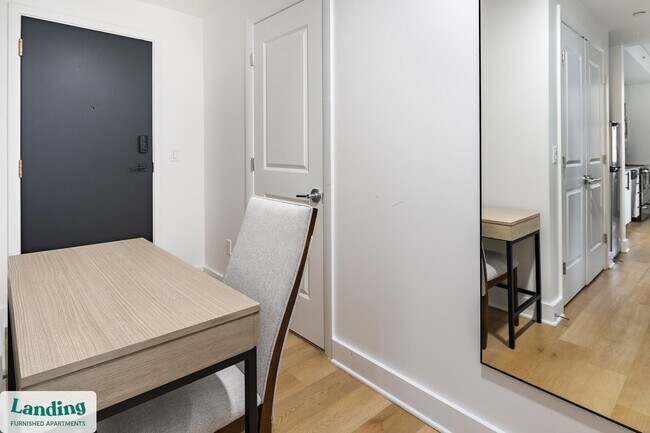 Foto del edificio - 933 McGee St