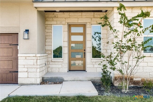 Building Photo - 2916 Hi Mesa