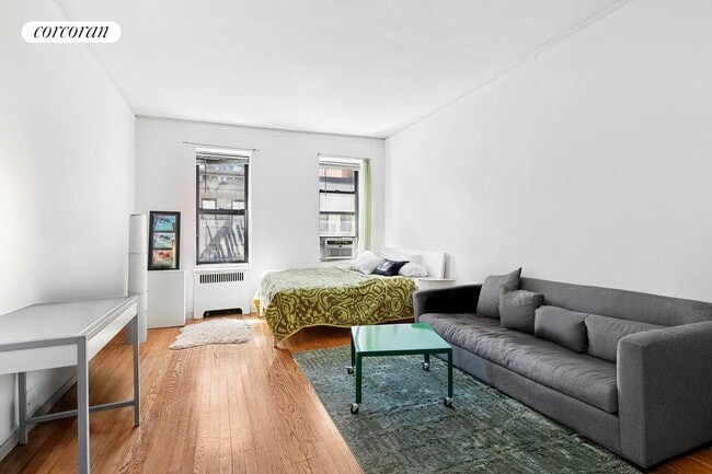 Building Photo - 343 E 51st St
