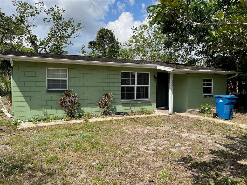 1209 Pine Ridge Dr, Daytona Beach, FL 32117 House Rental in Daytona